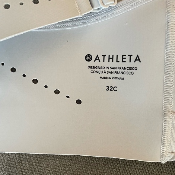 Athleta Phenomena High Impact Wireless Sports Bra Size 32 C - Picture 5 of 7